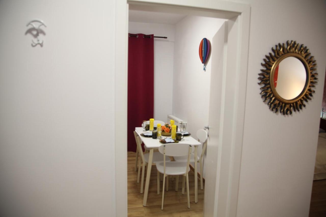 Luxury Downtown Apartment Cluj-Napoca Exterior photo